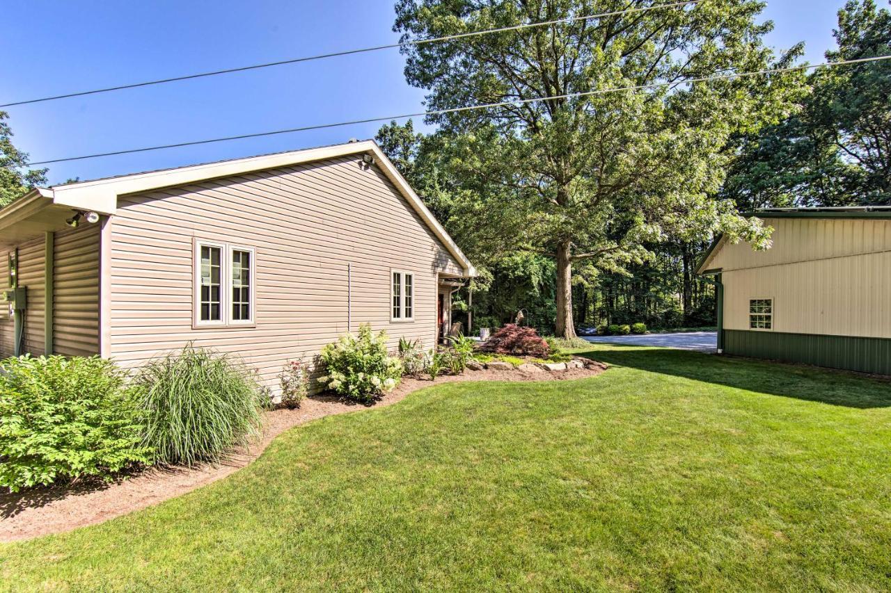 Cozy Garden Room In Welsh Mountain Suites! New Holland Екстер'єр фото