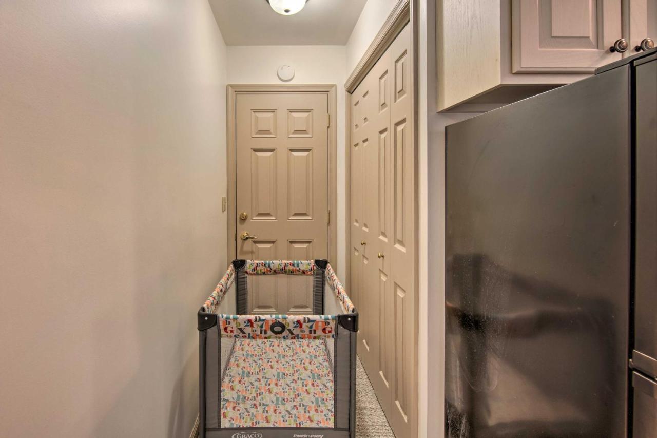 Cozy Garden Room In Welsh Mountain Suites! New Holland Екстер'єр фото