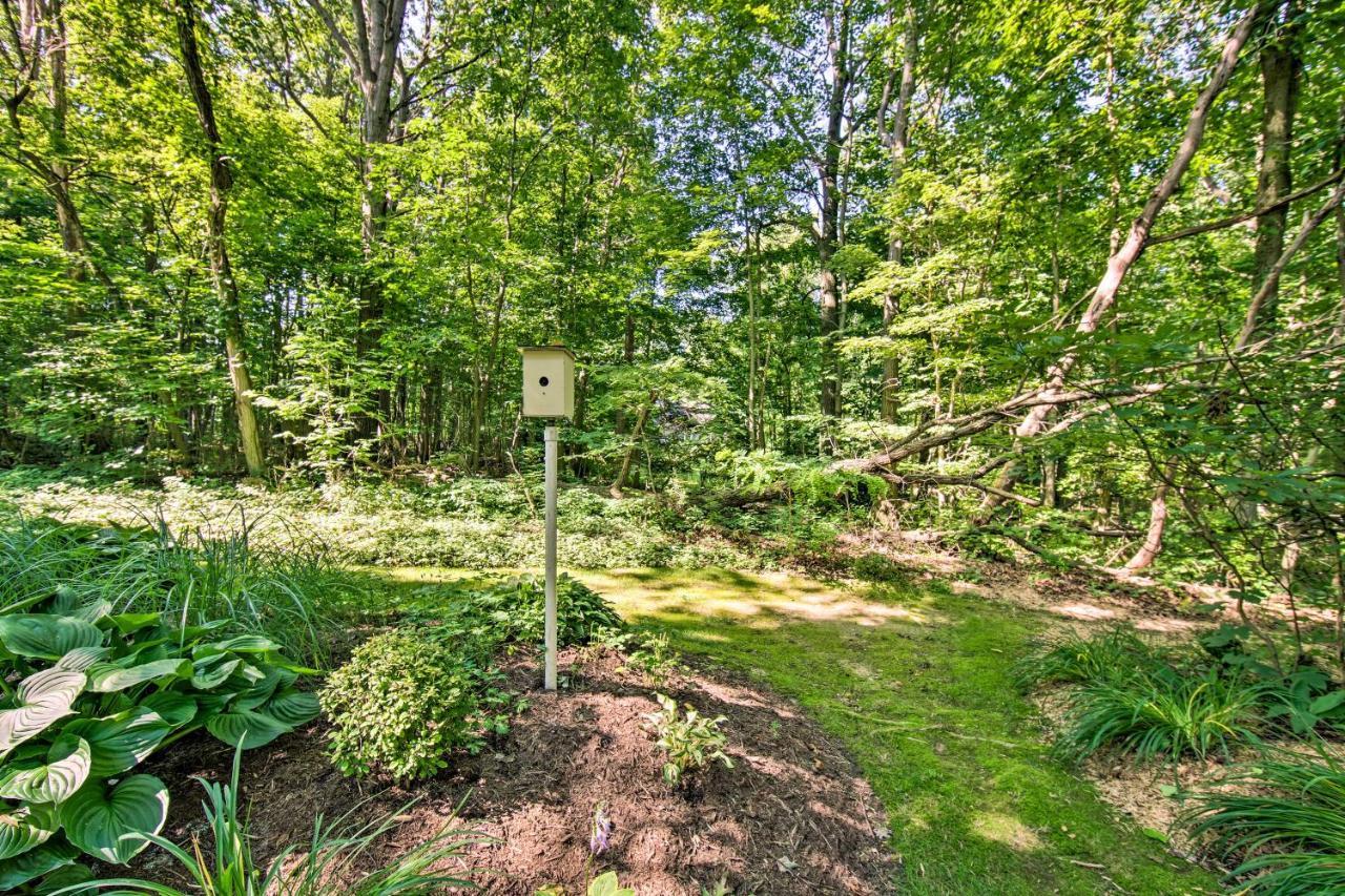 Cozy Garden Room In Welsh Mountain Suites! New Holland Екстер'єр фото