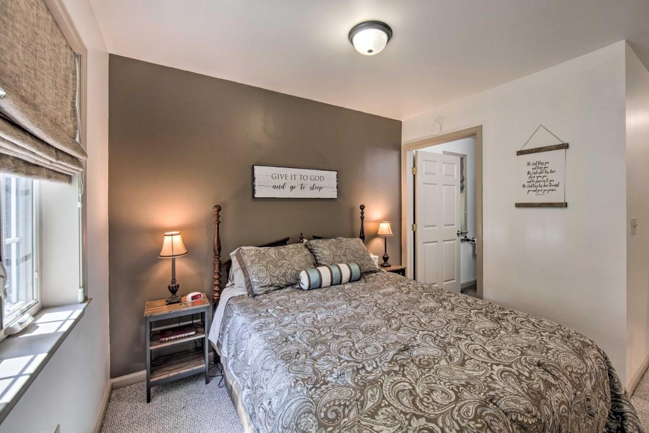 Cozy Garden Room In Welsh Mountain Suites! New Holland Екстер'єр фото